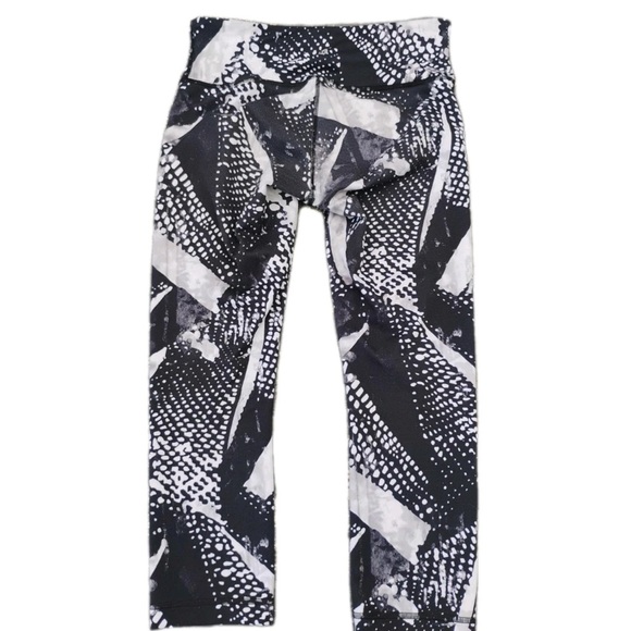 Lululemon Wunder Under Crop III *Full-On LuonStatic Mist White Black Rare Size 6 - Picture 4 of 8